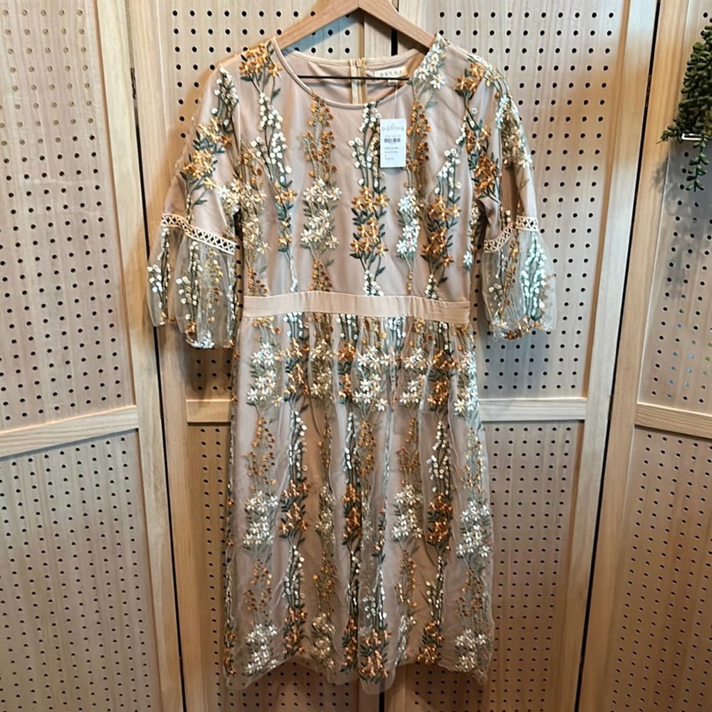 NWT Bohme Embroidered Floral Dress